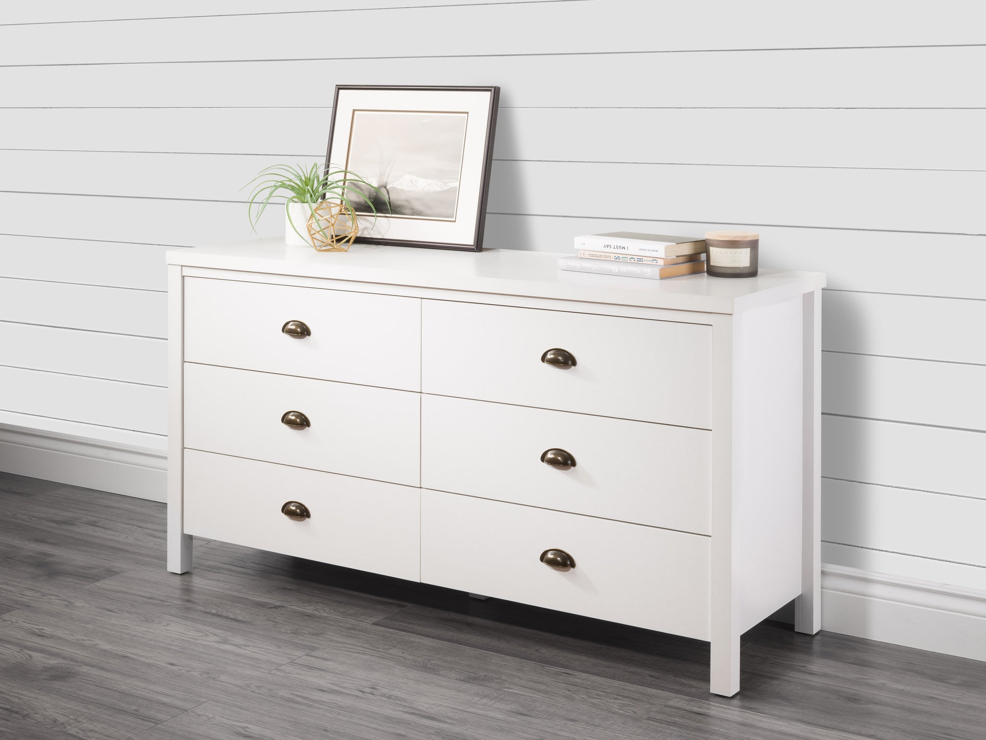 White 6-Drawer Wide Dresser with Interlocking Drawers - FINAL SALE ITE CorLiving Furniture White 6-Drawer Wide Dresser with Interlocking Drawers - FINAL SALE ITE CorLiving Furniture